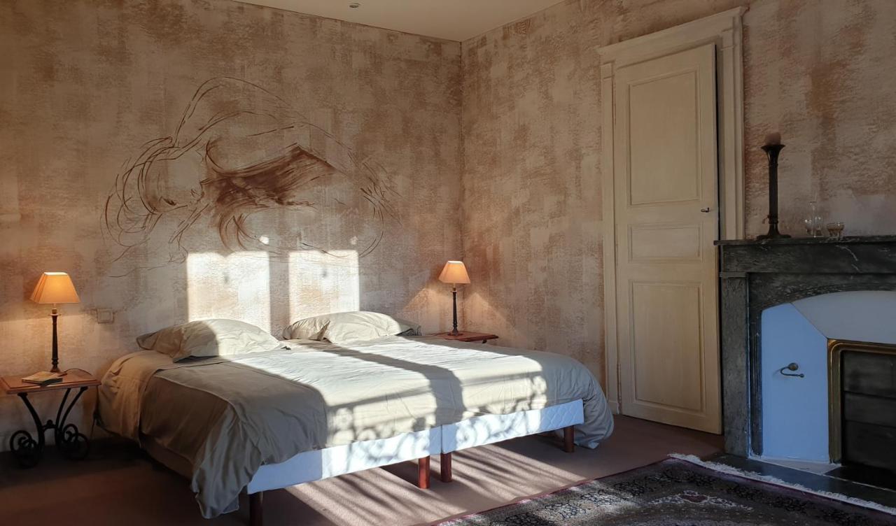 La Villa Des Arts Savigne-l'Eveque 외부 사진